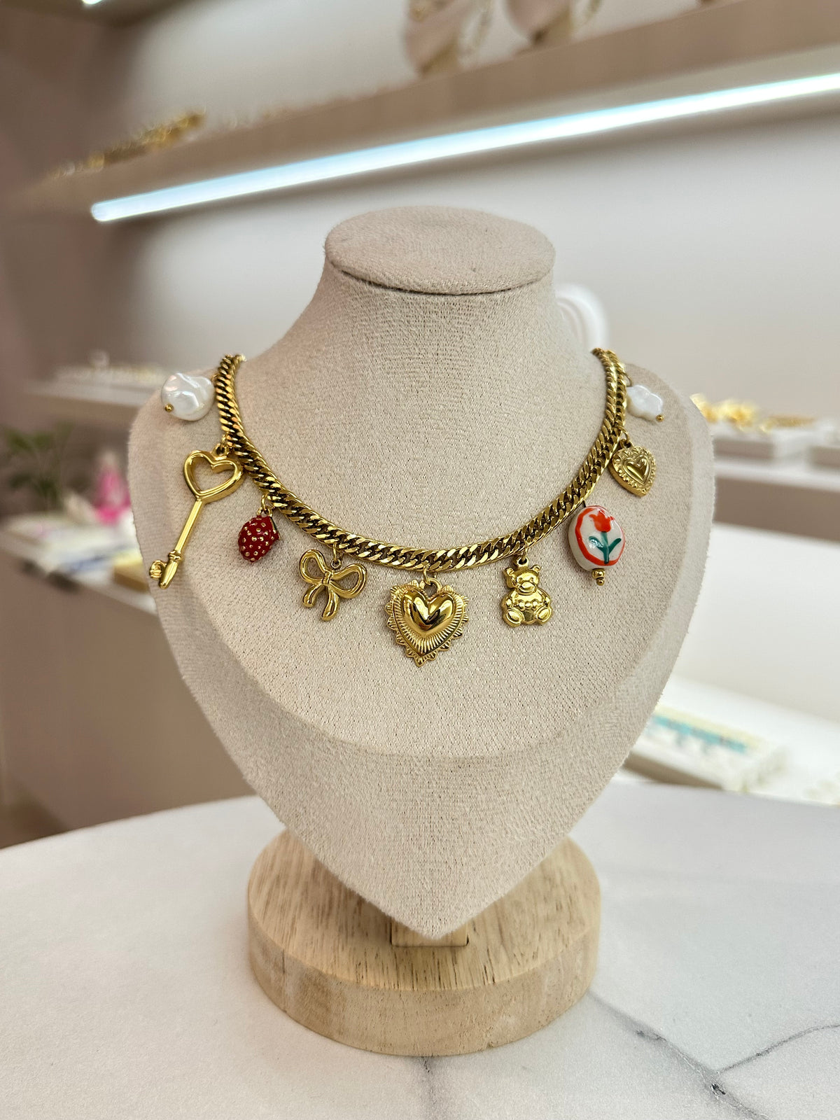 Collar Multi Charm