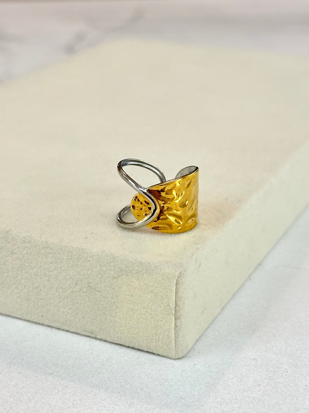 Anillo Grei