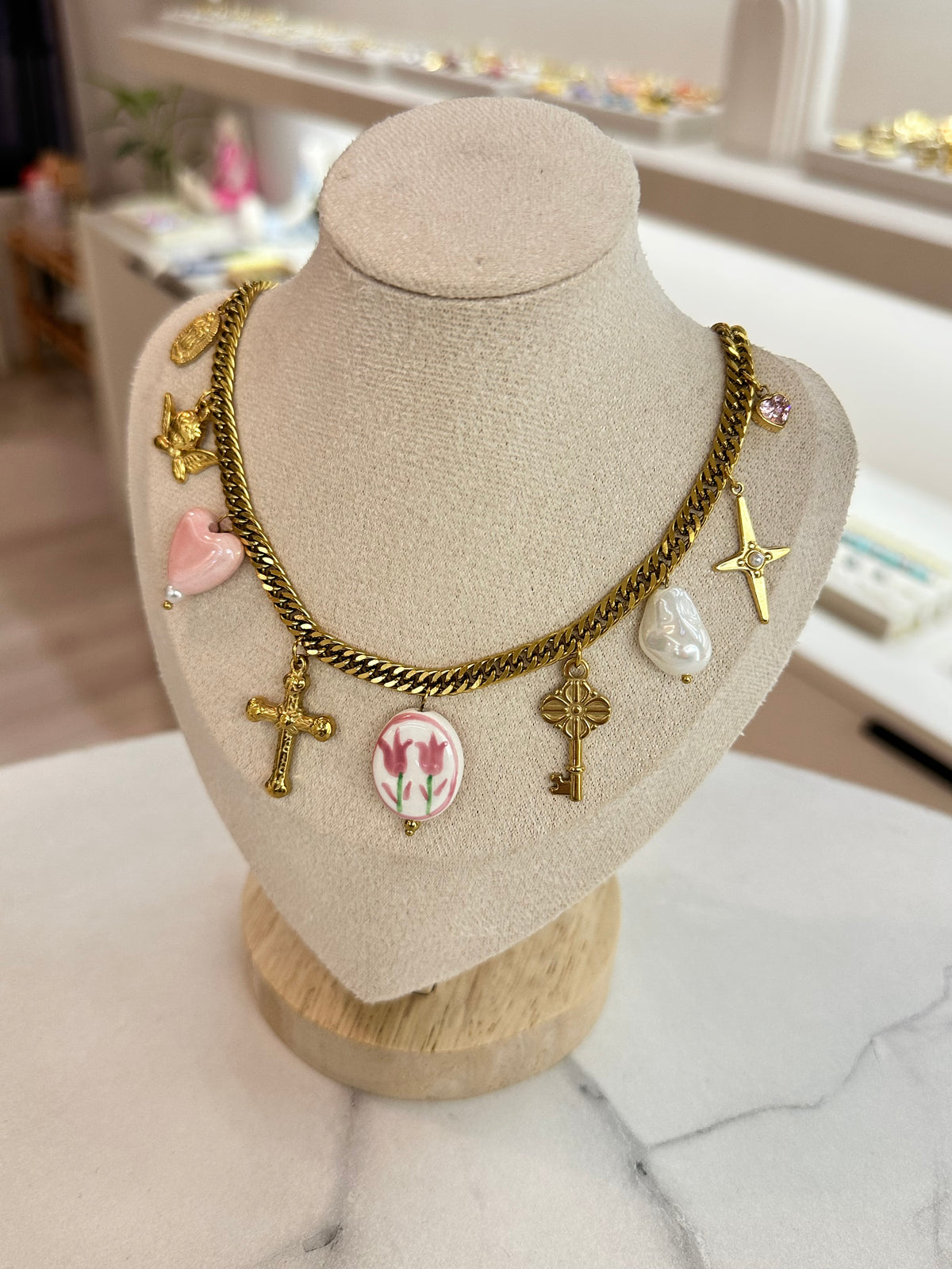 Collar Primavera Rosa